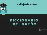 Búho con birrete y gafas, sobre el texto "reflejo de moro" y "DICCIONARIO DEL SUEÑO".
