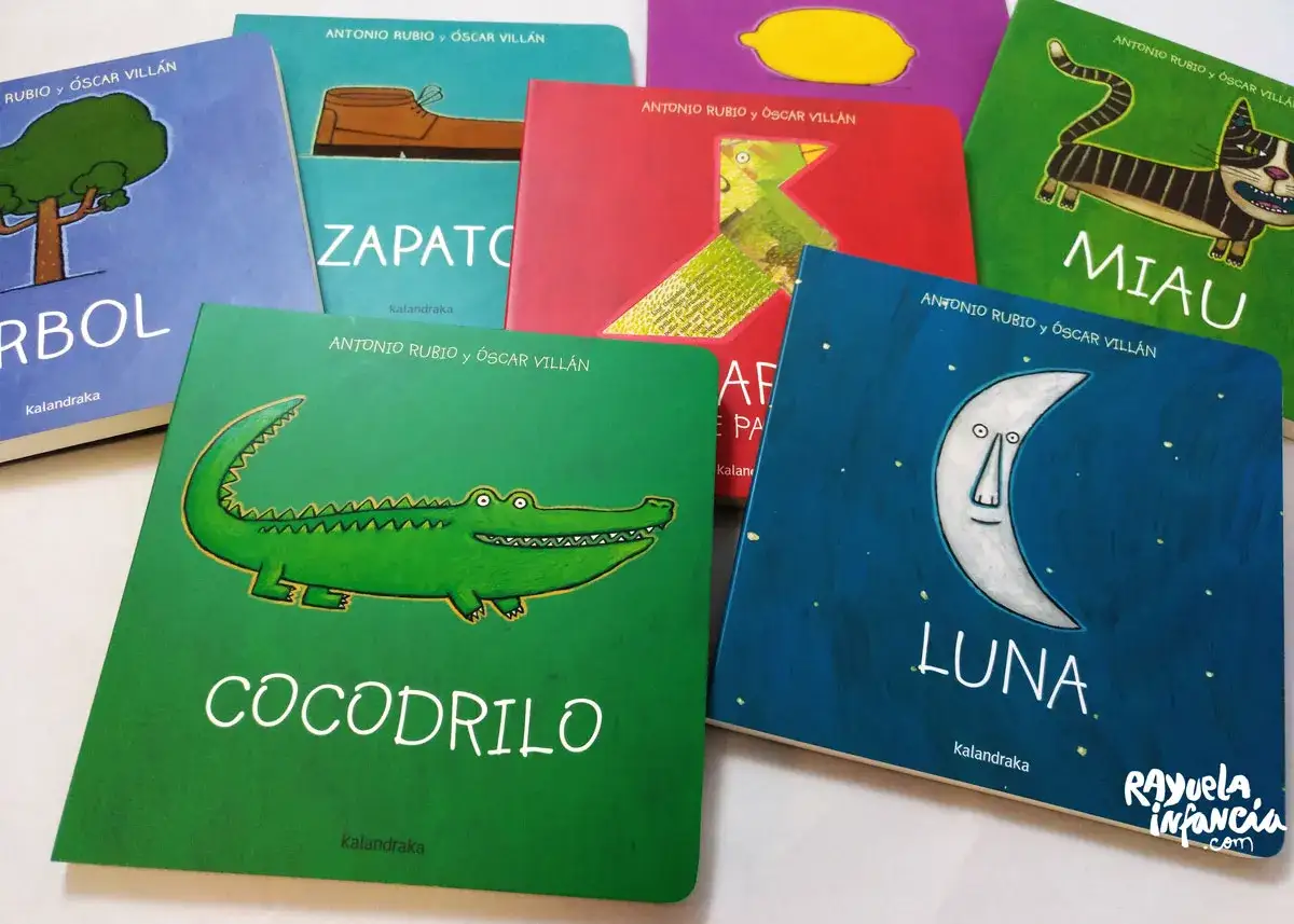 Libros para bebes con divertidos dibujos: un cocodrilo, un gato, la luna, un &aacute;rbol, un zapato y un lim&oacute;n.